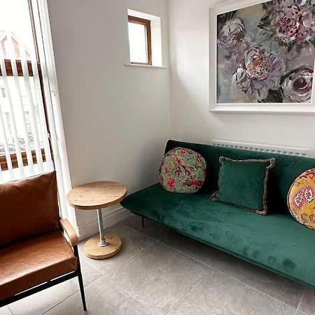 Boutique Style Apartment Belfast Eksteriør billede